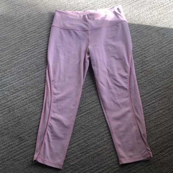Pink Victoria’s Secret Sport Capris Leggings - Picture 1 of 5